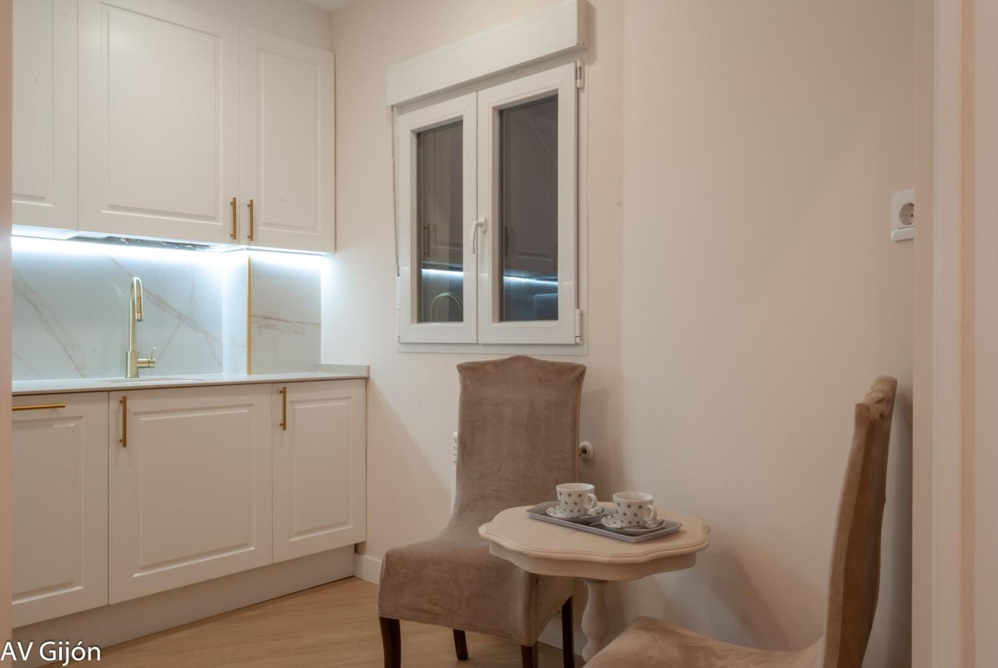 Apartamento Av Costa One Gijón Exterior foto